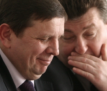 Володимир Хоменко оголосив про особистий контроль над «дуже багатодітними» Володимир Хоменко оголосив про особистий контроль над «дуже багатодітними»