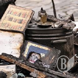 Православні у Чернігові підпалили самі себе? Версія Православні у Чернігові підпалили самі себе? Версія