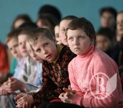 Березнянська школа-інтернат приймала подарунки від французьких студентів і ДАІ. ФОТОрепортаж Березнянська школа-інтернат приймала подарунки від французьких студентів і ДАІ. ФОТОрепортаж