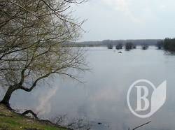 Повінь: Села Чернігівщини вода не відпускає Повінь: Села Чернігівщини вода не відпускає