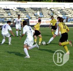  () -  () - 1:3.  ,  . 