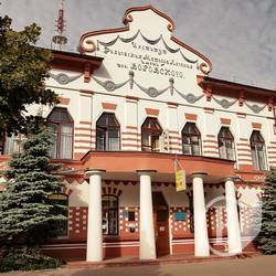 Ранкова прогулянка містом. ФОТОрепортаж Ранкова прогулянка містом. ФОТОрепортаж