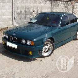 BMW-520 спалено у Чернігові BMW-520 спалено у Чернігові