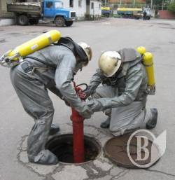 У Чернігові відбулися навчання рятувальників. ФОТО У Чернігові відбулися навчання рятувальників. ФОТО