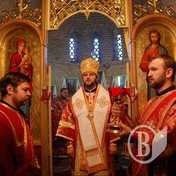 Свято Великомучениці Параскеви П’ятниці у Чернігові. ФОТО Свято Великомучениці Параскеви П’ятниці у Чернігові. ФОТО