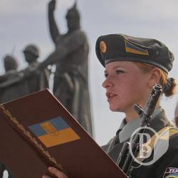Присяга першокурсників на Пагорбі Слави. ФОТОрепортаж Присяга першокурсників на Пагорбі Слави. ФОТОрепортаж