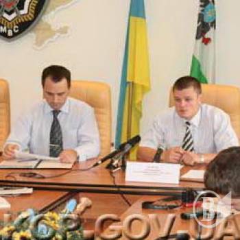 УМВС в Чернігівській області обіцяє подолати хабарництво. Якщо будете повідомляти УМВС в Чернігівській області обіцяє подолати хабарництво. Якщо будете повідомляти