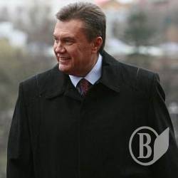 Янукович уже вирішив: буде президентом 10 років Янукович уже вирішив: буде президентом 10 років