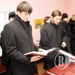 Чернігівське Духовне Училище: новий рівень освіти. ФОТО Чернігівське Духовне Училище: новий рівень освіти. ФОТО