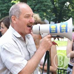 Вони споюють Чернігів. ФОТОсесія Вони споюють Чернігів. ФОТОсесія