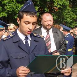 День знань у Чернігівському ліцеї з посиленою військово-фізичною підготовкою. ФОТО День знань у Чернігівському ліцеї з посиленою військово-фізичною підготовкою. ФОТО