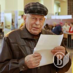 Голосування у Чернігівському педуніверситеті ім. Шевченка. ФОТОрепортаж Голосування у Чернігівському педуніверситеті ім. Шевченка. ФОТОрепортаж