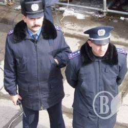 На ринках запрацювали громадські приймальні міліції На ринках запрацювали громадські приймальні міліції