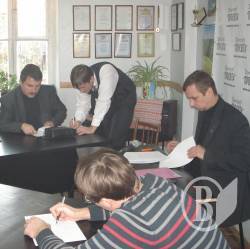 Соціальний вибух, бунт, революція. Чи можливі вони на Чернігівщині і в Україні? Соціальний вибух, бунт, революція. Чи можливі вони на Чернігівщині і в Україні?