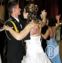      ³  Gaudeamus igitur. 