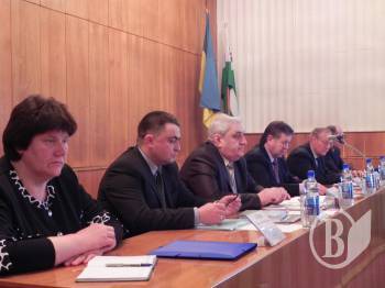 Чернігівщина готується до посівної в умовах затяжної і вологої весни Чернігівщина готується до посівної в умовах затяжної і вологої весни