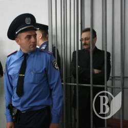 Суддя-колядник стане завгоспом зеків?(Фото) Суддя-колядник стане завгоспом зеків?(Фото)
