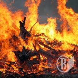 Від пожежі врятували вісьмох Від пожежі врятували вісьмох