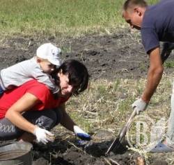 Майже вся область гне спину на городах Майже вся область гне спину на городах