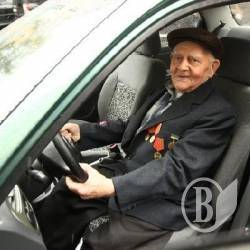 Новенькі «SENS» для інвалідів Чернігівщини (фото) Новенькі «SENS» для інвалідів Чернігівщини (фото)