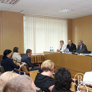 Партизансько-підпільний рух Корюківки.(фото) Партизансько-підпільний рух Корюківки.(фото)
