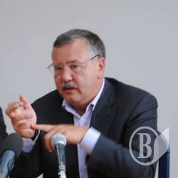 Гриценко у Чернігові: Хто основний фактор об’єднання опозиції ? (фото+відео) Гриценко у Чернігові: Хто основний фактор об’єднання опозиції ? (фото+відео)