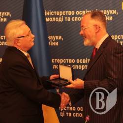 ³     쳿     2012  ()