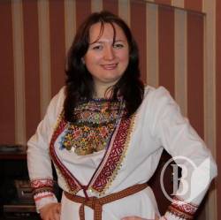 Марійську пісню українською мовою виконала чернігівка в естонському Тарту (відео) Марійську пісню українською мовою виконала чернігівка в естонському Тарту (відео)