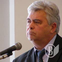 Говорили-балакали, ледве не заплакали: депутати шукають винуватих Говорили-балакали, ледве не заплакали: депутати шукають винуватих