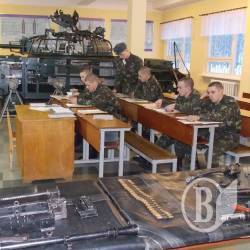 Контрактників навчили і відпустили (фото) Контрактників навчили і відпустили (фото)