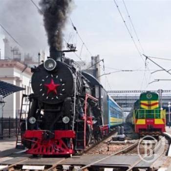 Легендарний ретропоїзд покатає навколо Києва Легендарний ретропоїзд покатає навколо Києва