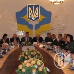 Одна голова добре, а дві - краще? Одна голова добре, а дві - краще?