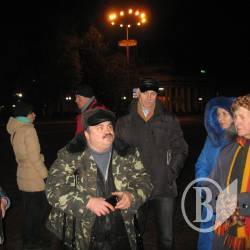 Чернігівський Євромайдан закликає зранку їхати на Київ або вийти на центральні площі Чернігівський Євромайдан закликає зранку їхати на Київ або вийти на центральні площі