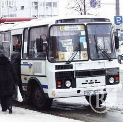 Медведcький підклав свиню Вакуленку безкоштовними маршрутками? Медведcький підклав свиню Вакуленку безкоштовними маршрутками?