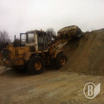 Дорожники на зиму заготовили 42 тони піску Дорожники на зиму заготовили 42 тони піску