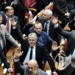 Як Атрошенка не пустили до фракції Порошенка Як Атрошенка не пустили до фракції Порошенка