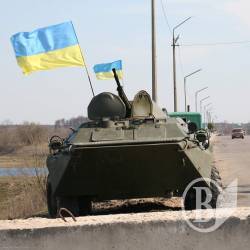 Україна починає відведення важкого озброєння Україна починає відведення важкого озброєння