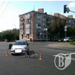 ГАИ: Подросток-велосипедист наехал на Hyundai в Чернигове ГАИ: Подросток-велосипедист наехал на Hyundai в Чернигове