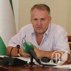 Олег Русін залишив Батьківщину і йтиме на вибори від БПП? Олег Русін залишив Батьківщину і йтиме на вибори від БПП?