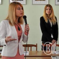 Романова против Яценюка, а ее помощница – за? Романова против Яценюка, а ее помощница – за?