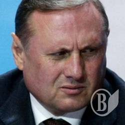 Єфремов збирається зробити ноги з України Єфремов збирається зробити ноги з України
