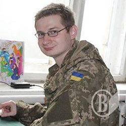 Український вояк створив на Донеччині власне FM-радіо Український вояк створив на Донеччині власне FM-радіо