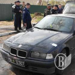 Полиция встретила «подданных Государя» и оставила без машины Полиция встретила «подданных Государя» и оставила без машины
