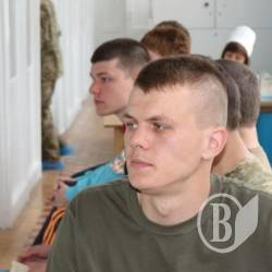Бійці здали кров для побратимів. Фото Бійці здали кров для побратимів. Фото