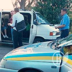 Групу грабіжників маршрутки затримано. Фото Групу грабіжників маршрутки затримано. Фото