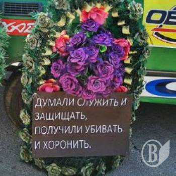 «Моя нова поліція» мене шманає, ламає і катує закутого в кайдани. Відео «Моя нова поліція» мене шманає, ламає і катує закутого в кайдани. Відео