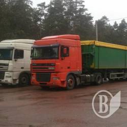 Сумська поліція завернула дві фури «з душком» зі Львова Сумська поліція завернула дві фури «з душком» зі Львова