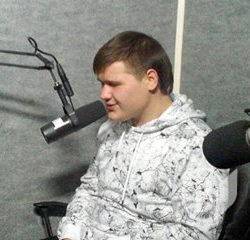 Переможець шоу «X-Фактор» Сашко Порядинський у відвертій бесіді під час «Вечері на Свободі». Анонс Переможець шоу «X-Фактор» Сашко Порядинський у відвертій бесіді під час «Вечері на Свободі». Анонс