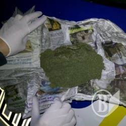 Патрульні затримали чернігівця, який катався по місту під травкою Патрульні затримали чернігівця, який катався по місту під травкою
