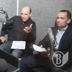 Відверта бесіда з громадськими діячами Гашпаром і Березинським під час «Вечері на Свободі» Відверта бесіда з громадськими діячами Гашпаром і Березинським під час «Вечері на Свободі»